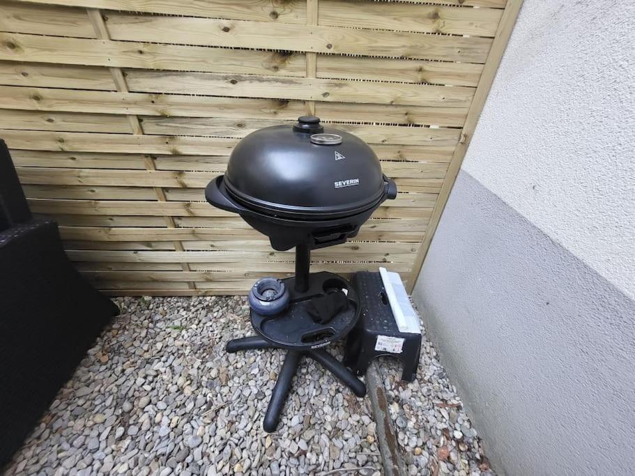 Exklusive Gartenwohnung Vienna Esterno foto