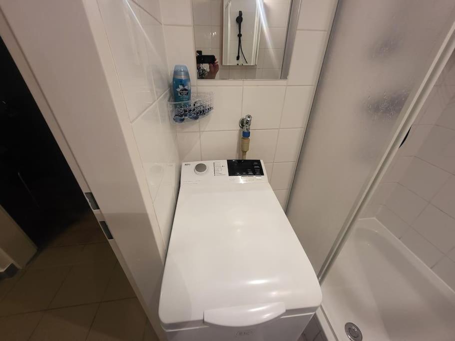 Exklusive Gartenwohnung Vienna Esterno foto