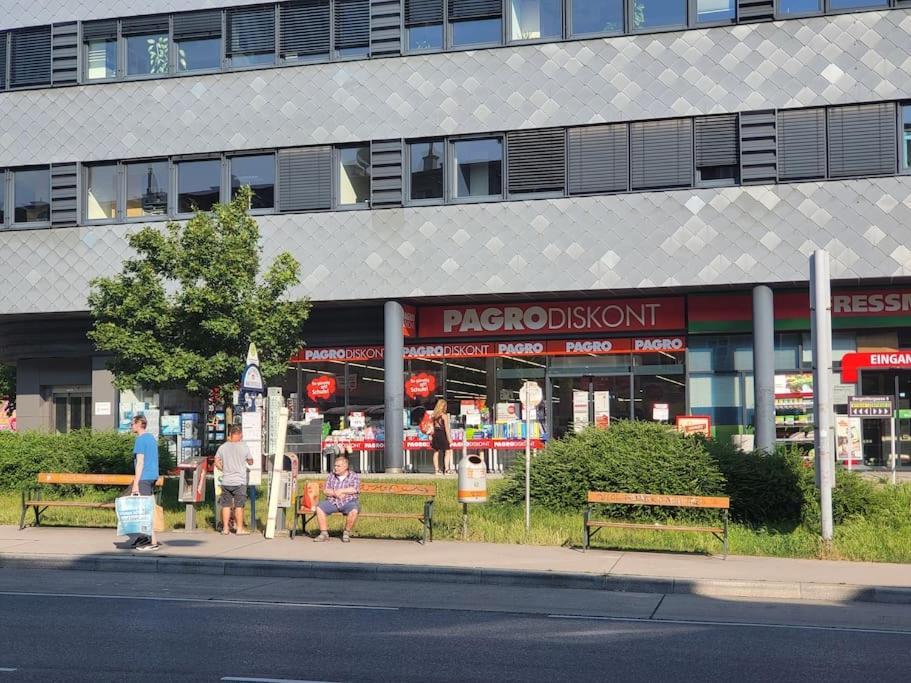 Exklusive Gartenwohnung Vienna Esterno foto